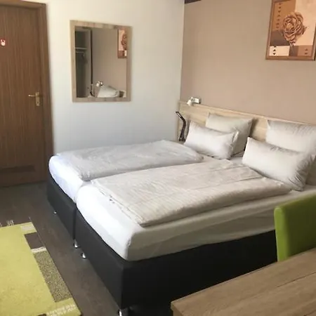 Am Bruennchen Oberbaar