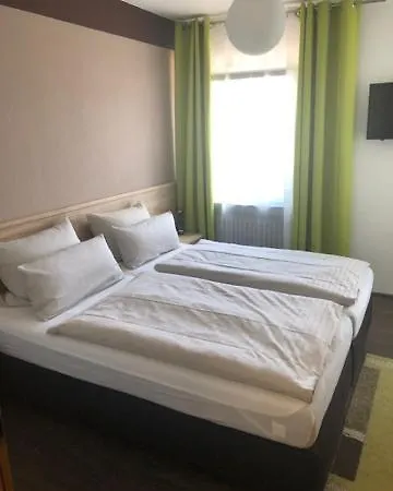 Am Bruennchen 3*