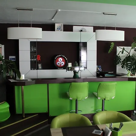 Am Bruennchen Oberbaar