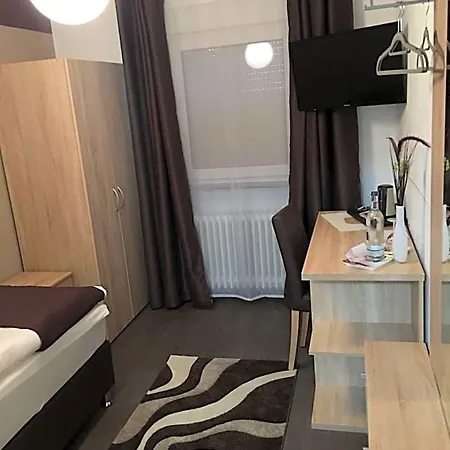 Hotel Am Brünnchen 3*